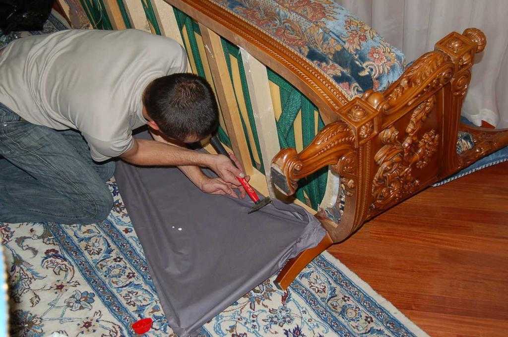 ремонт диванов